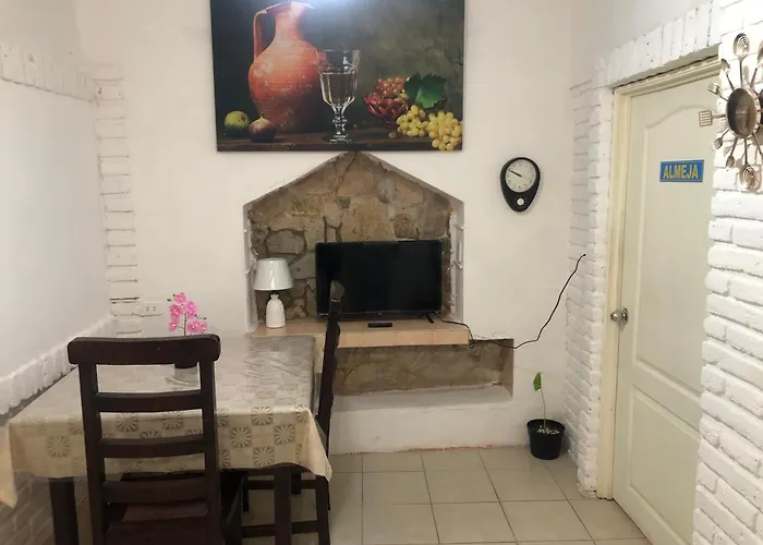 La Casa De Los Abuelitos